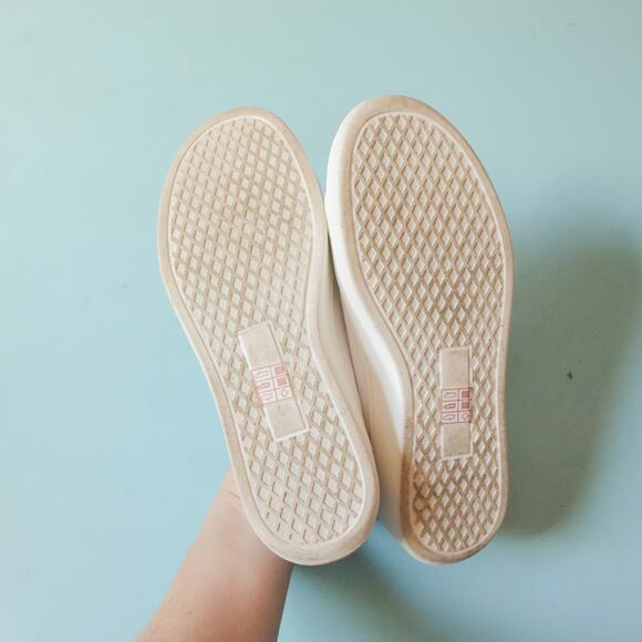 J Crew White Rainbow Stripe Platform Lace Up Sneakers Size 7 - Picture 5 of 7